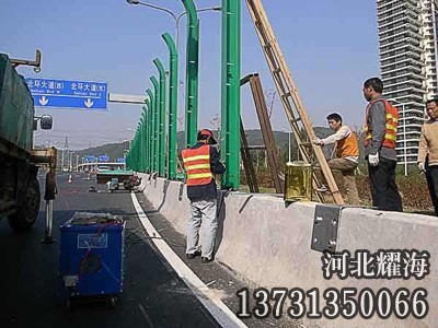 道路聲屏障安裝